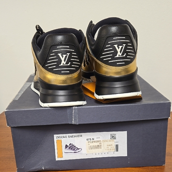 Louis vuitton zigzag sneaker - Picture 3 of 7